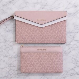 Michael Kors Blush Pink MK Signature Wristlet & Pouch Set